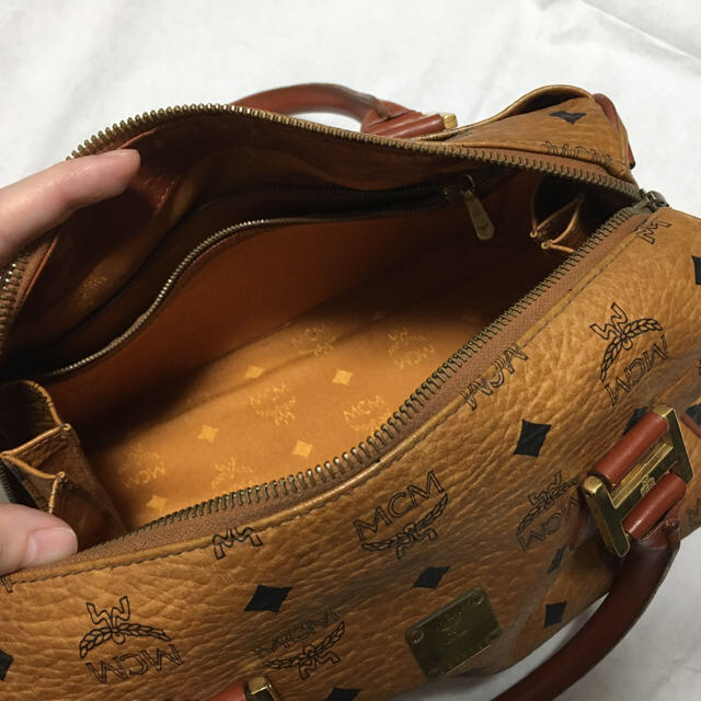 MCM(エムシーエム)のMCM ハンドバッグ レディースのバッグ(ハンドバッグ)の商品写真