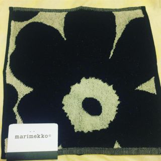 マリメッコ(marimekko)の新品★包装付き マリメッコ ハンドタオル(ハンカチ)