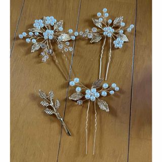ヘアアクセサリー　4点セット(その他)