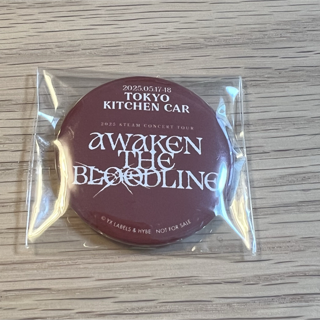 &TEAM(エンティーム)の&TEAM AWAKEN THE BLOODLINE 缶バッジ 東京会場限定 エンタメ/ホビーのCD(K-POP/アジア)の商品写真