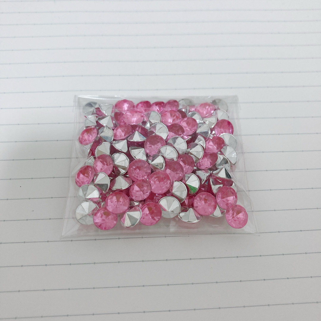 カットストーン ピンク ハンドメイドの素材/材料(各種パーツ)の商品写真