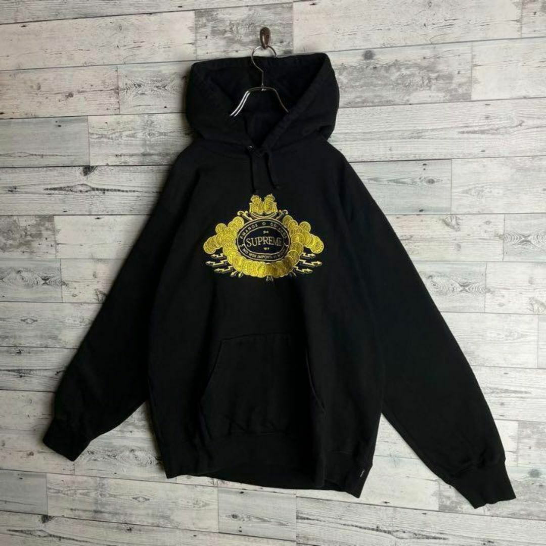 Supreme(シュプリーム)の【美品　希少デザイン】シュプリーム☆コイン刺繍 センタービッグロゴ入りパーカー メンズのトップス(パーカー)の商品写真