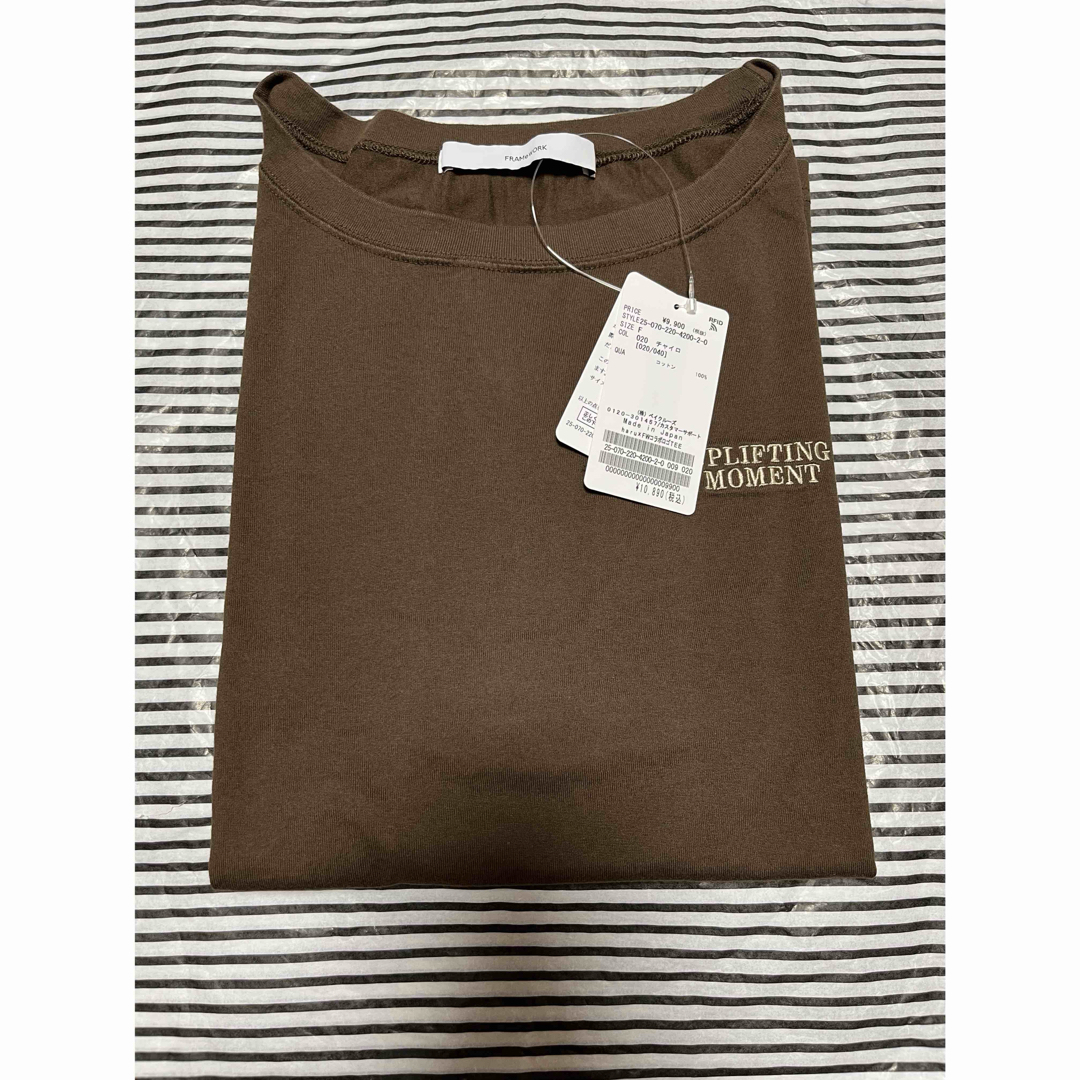 FRAMeWORK(フレームワーク)のフレームワーク haru×FRAMeWORK コラボロゴTEE レディースのトップス(Tシャツ(半袖/袖なし))の商品写真
