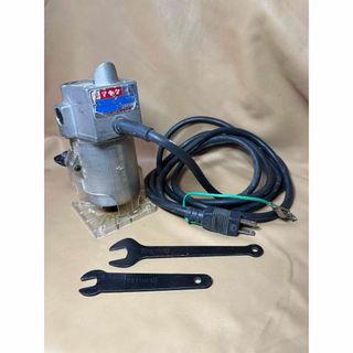 マキタ(Makita)のマキタ(Makita) トリマ 6mm 3701(工具/メンテナンス)