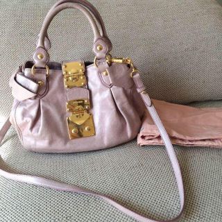 ミュウミュウ(miumiu)のmiumiu☆サイドリボン2way bag(ショルダーバッグ)