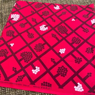 マリメッコ(marimekko)のマリメッコ スパルイェ 生地  生地幅145×65cm(生地/糸)