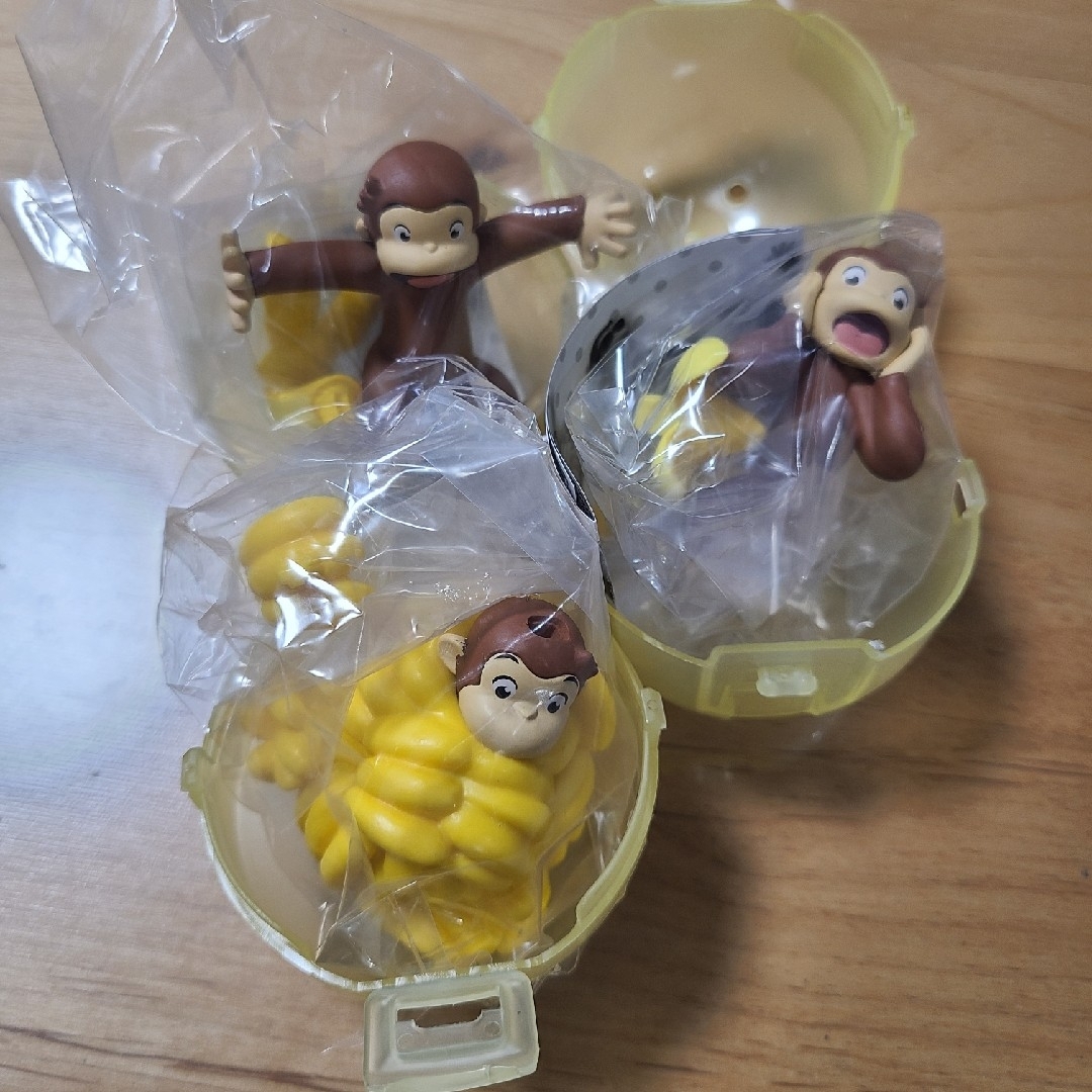 Takara Tomy(タカラトミー)のおさるのジョージ バナナ大好き!フィギュア ガチャ エンタメ/ホビーのおもちゃ/ぬいぐるみ(キャラクターグッズ)の商品写真