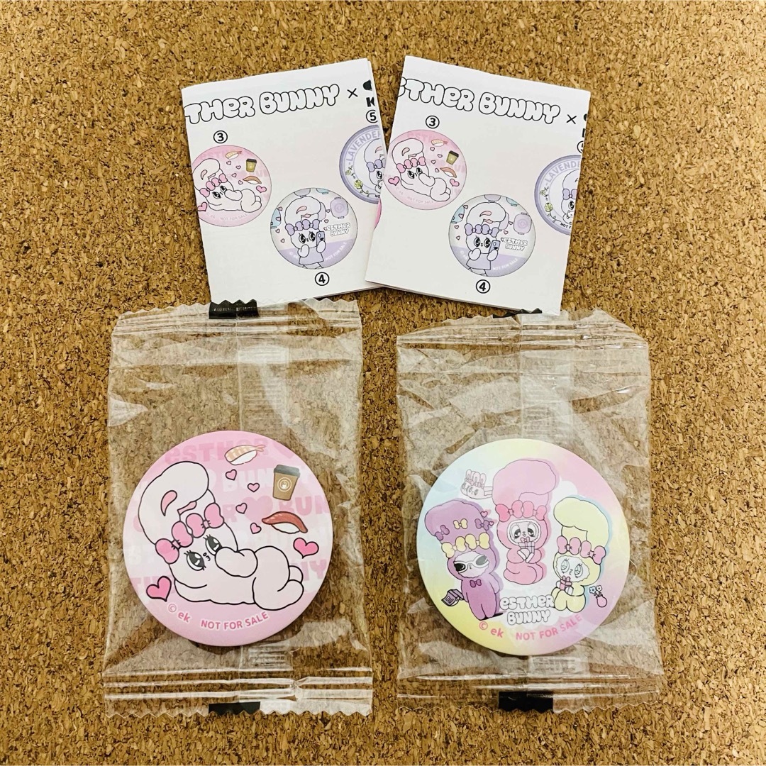 くら寿司 エスターバニー 缶バッジ エンタメ/ホビーのおもちゃ/ぬいぐるみ(キャラクターグッズ)の商品写真