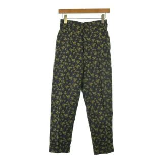 トーガ(TOGA)のTOGA トーガ クロップドパンツ 34(XS位) 紺x黄緑xカーキ(花柄) 【古着】【中古】(クロップドパンツ)