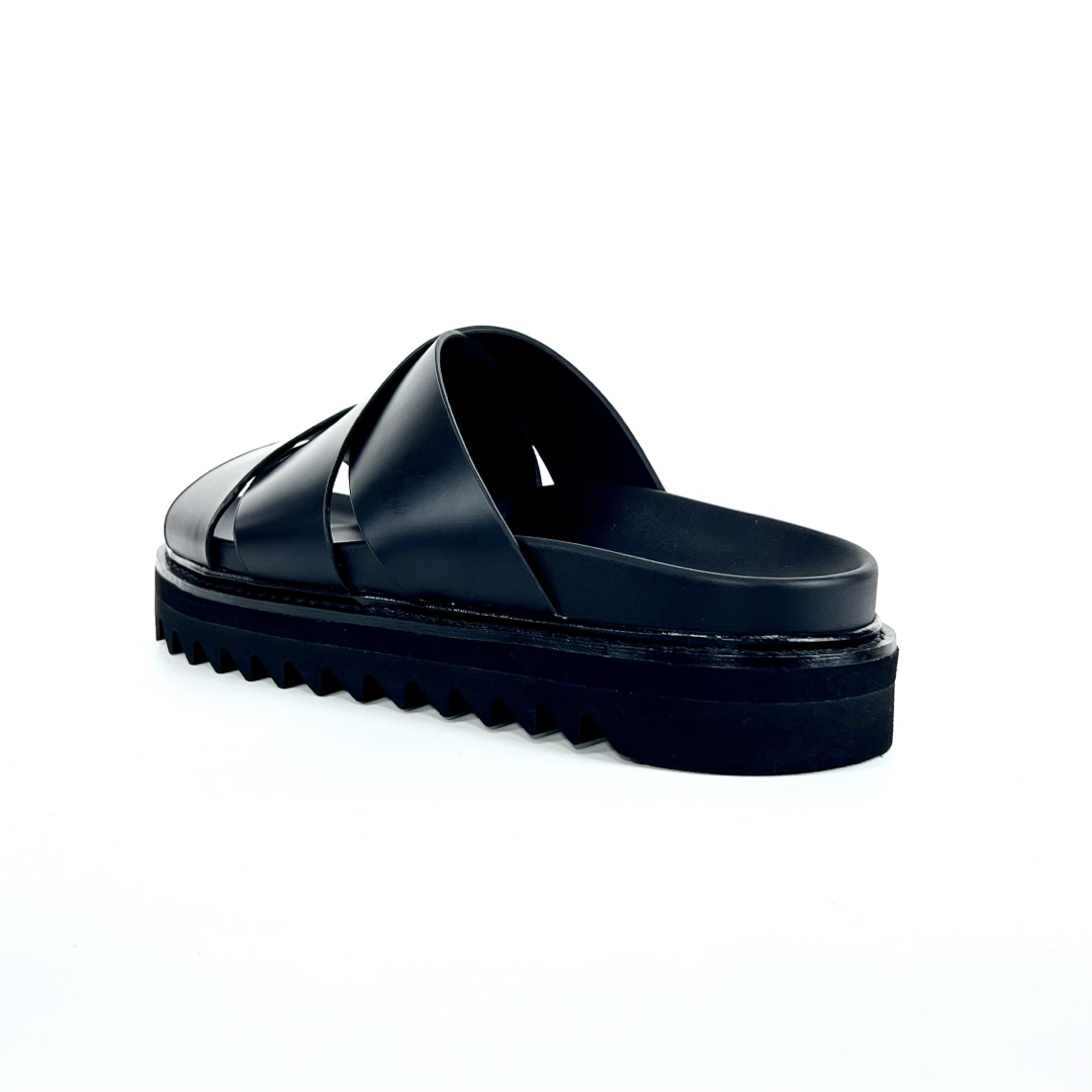 ブランドのギフト ZARA トラックソール レザー vibram 【ほぼ新品】ZARA - 靴