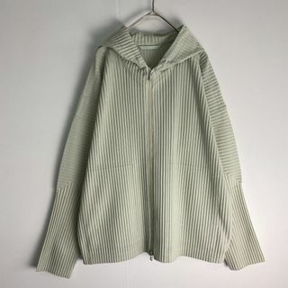イッセイミヤケ(ISSEY MIYAKE)のオムプリッセイッセイミヤケ　パーカー　リラックス　動きやすさ(パーカー)