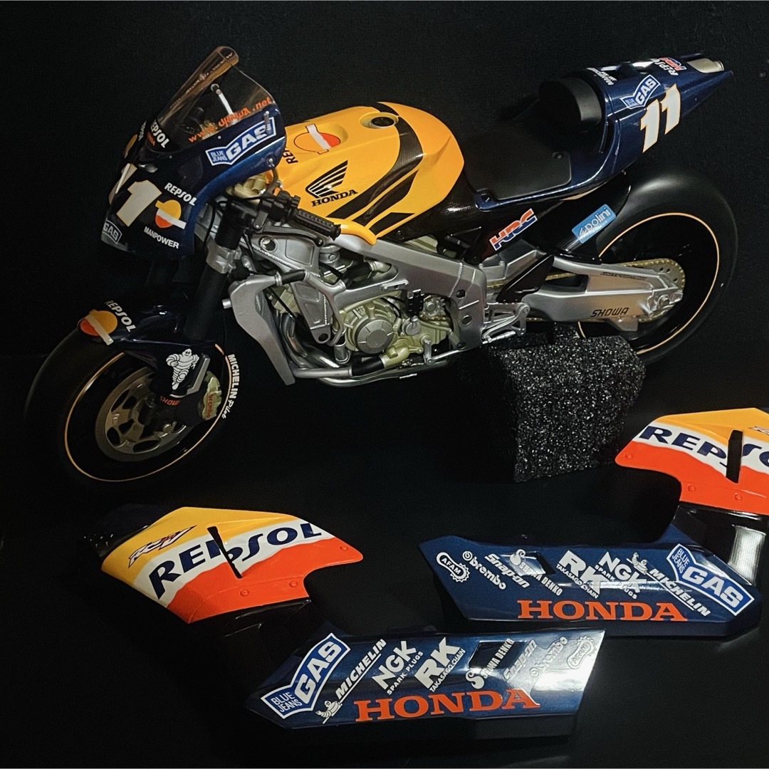 ホンダ - 1/6 PMA レプソル ホンダ RC211V 2002 V.ロッシの通販