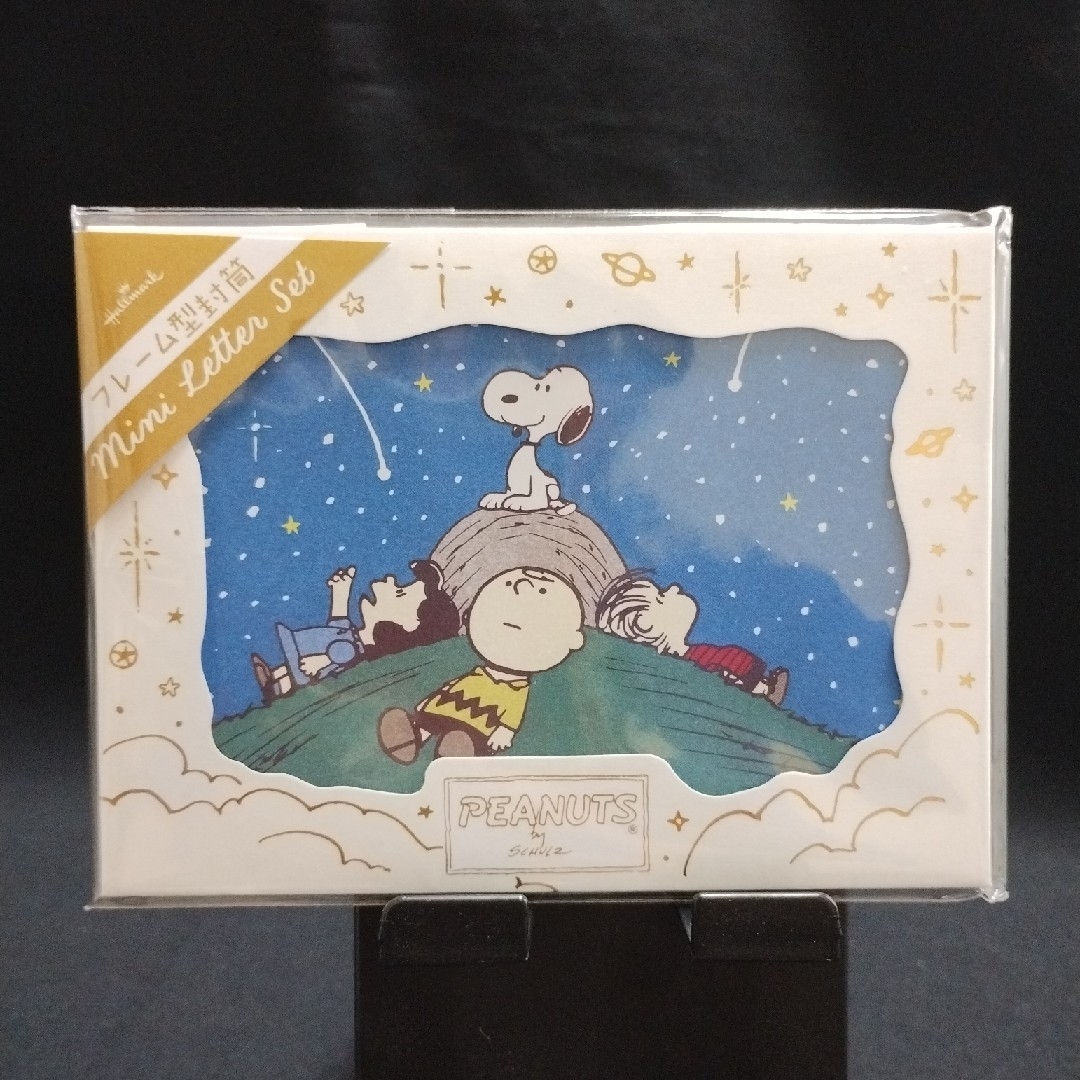 SNOOPY(スヌーピー)の☆新品 SNOOPY フレーム型封筒　貼ってはがせるFLAKE STICKER エンタメ/ホビーのおもちゃ/ぬいぐるみ(キャラクターグッズ)の商品写真