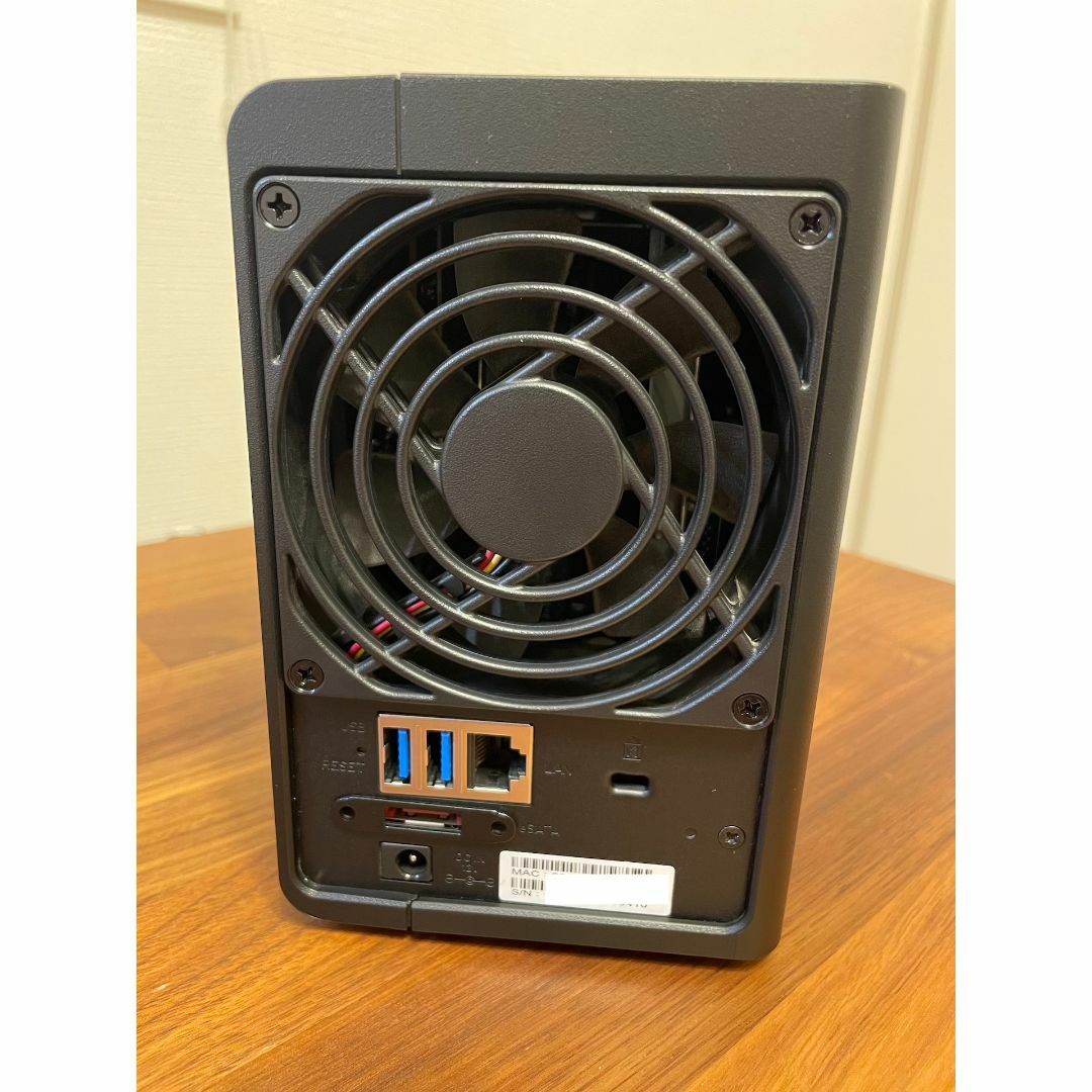 シノロジー Synology DS218+ NAS 6GBメモリ 1TB HDD Amazon.com: Synology DiskStation DS218+ Mini Desktop NAS