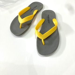ヘンリーアンドヘンリー(HENRY&HENRY)の新品 HENRY & HENRY サンダル イタリア製 ヘンリーアンドヘンリー　(サンダル)