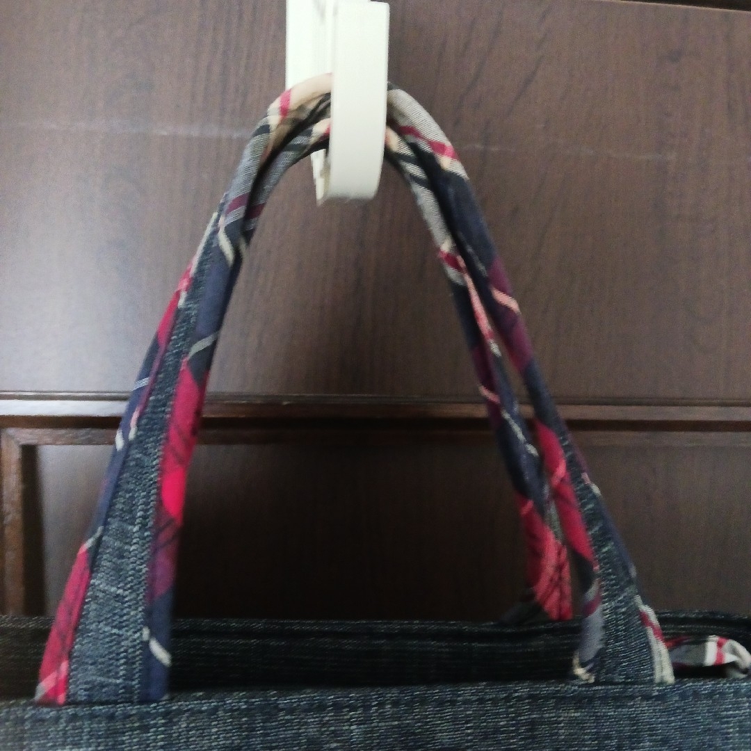 TOMMY HILFIGER(トミーヒルフィガー)のトミーフィルフィガーのバック レディースのバッグ(トートバッグ)の商品写真