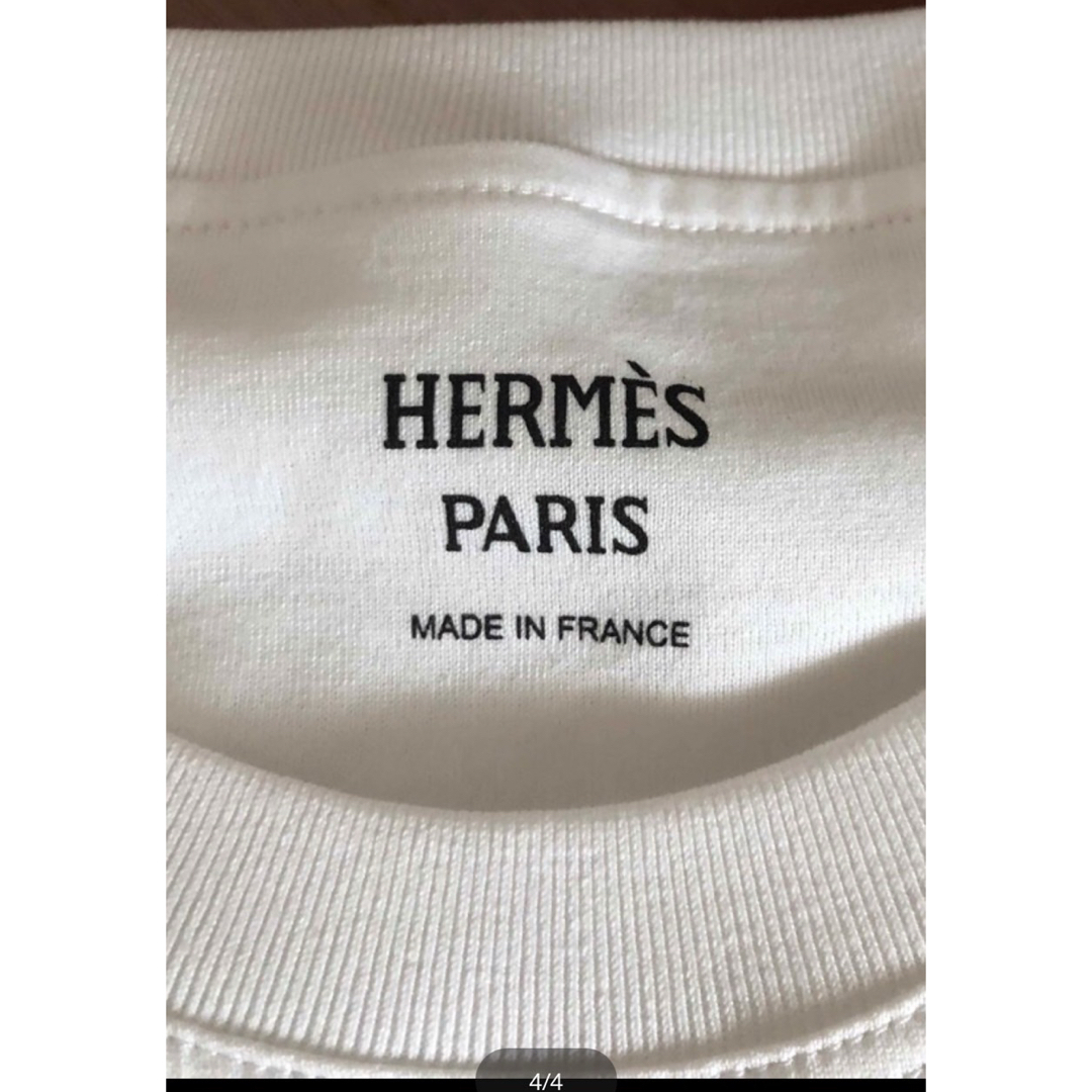 HERMES(エルメス)の定価103400円エルメスTシャツ 刺繍ポケット 新品 レディースのトップス(Tシャツ(半袖/袖なし))の商品写真