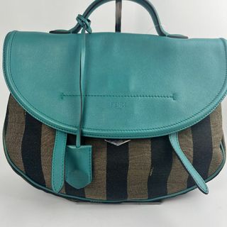 フェンディ(FENDI)のFENDI フェンディ ショルダーバッグ ズッカ柄(ハンドバッグ)