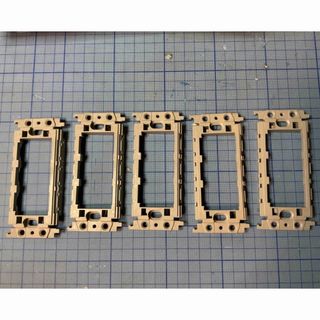 Panasonic - コスモシリーズ ワイド21 埋め込み絶縁コンセント取り付け枠 x 5