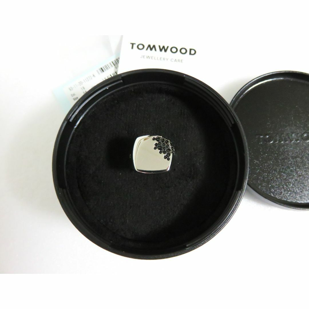 Tom Wood Cushion Ring - Black Molecule | UP THERE