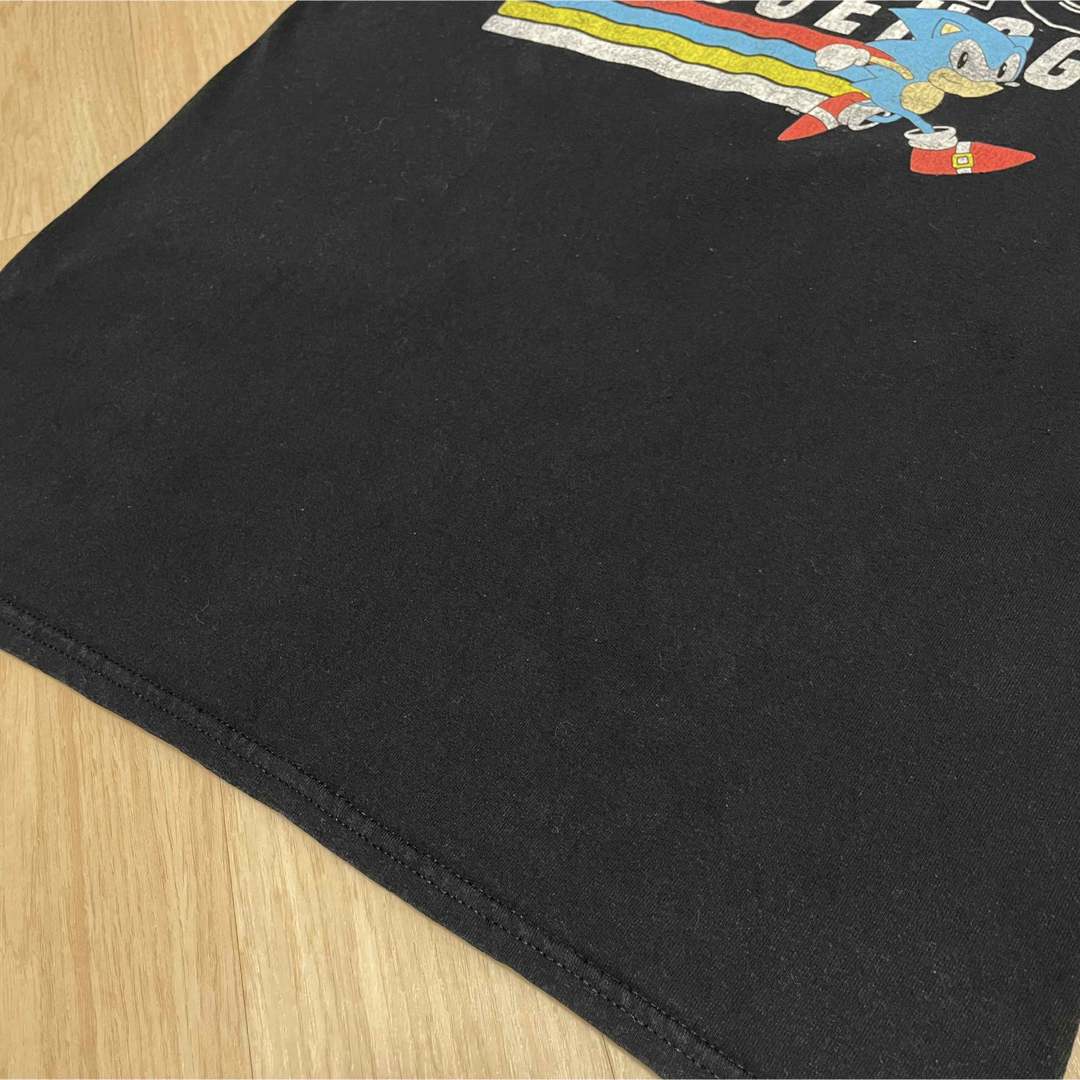 SEGA(セガ)のソニック　Tシャツ　M　ブラック　黒　キャラクター　ゲーム　SEGA　USA古着 メンズのトップス(Tシャツ/カットソー(半袖/袖なし))の商品写真