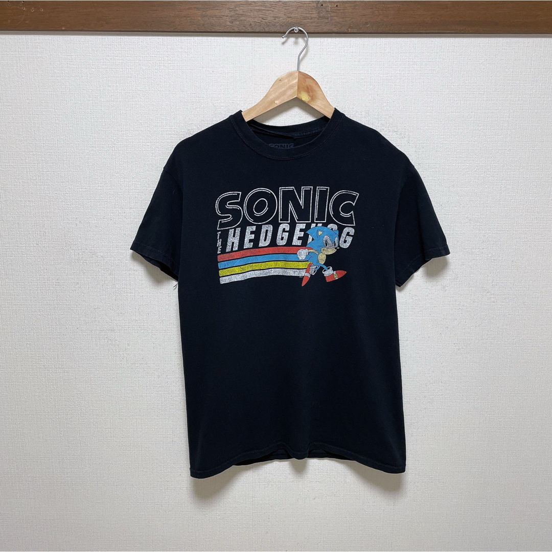 SEGA(セガ)のソニック　Tシャツ　M　ブラック　黒　キャラクター　ゲーム　SEGA　USA古着 メンズのトップス(Tシャツ/カットソー(半袖/袖なし))の商品写真