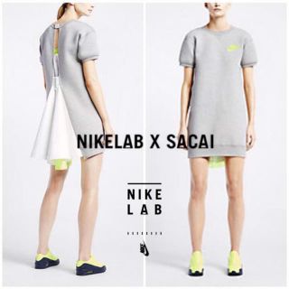 サカイ(sacai)の★新品 送料込 XS NIKE sacai TECH FLEECE DRESS(ひざ丈ワンピース)