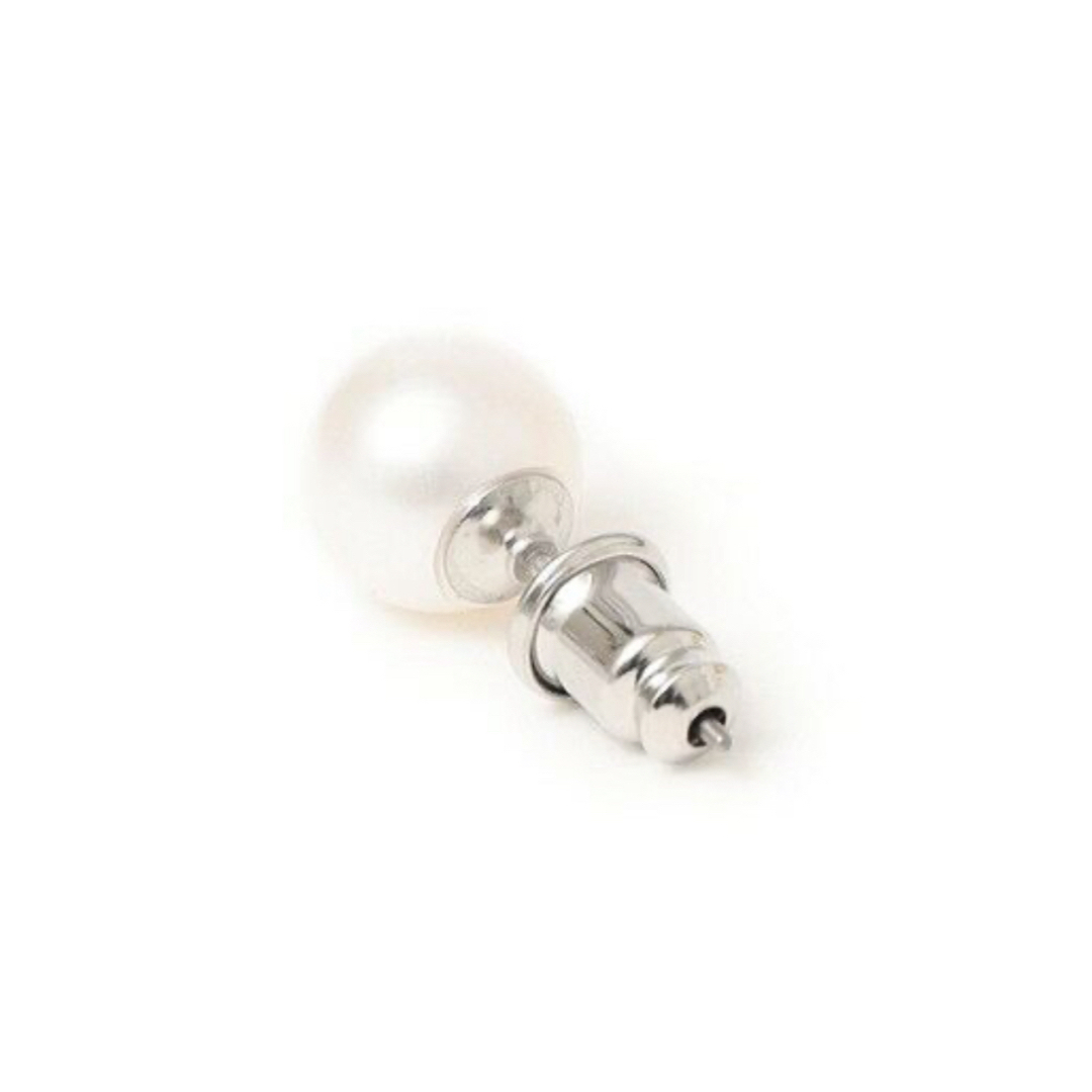 SHIPS for women(シップスフォーウィメン)のSHIPS WOMEN ベーシックパールピアス 8mm 淡水パール レディースのアクセサリー(ピアス)の商品写真