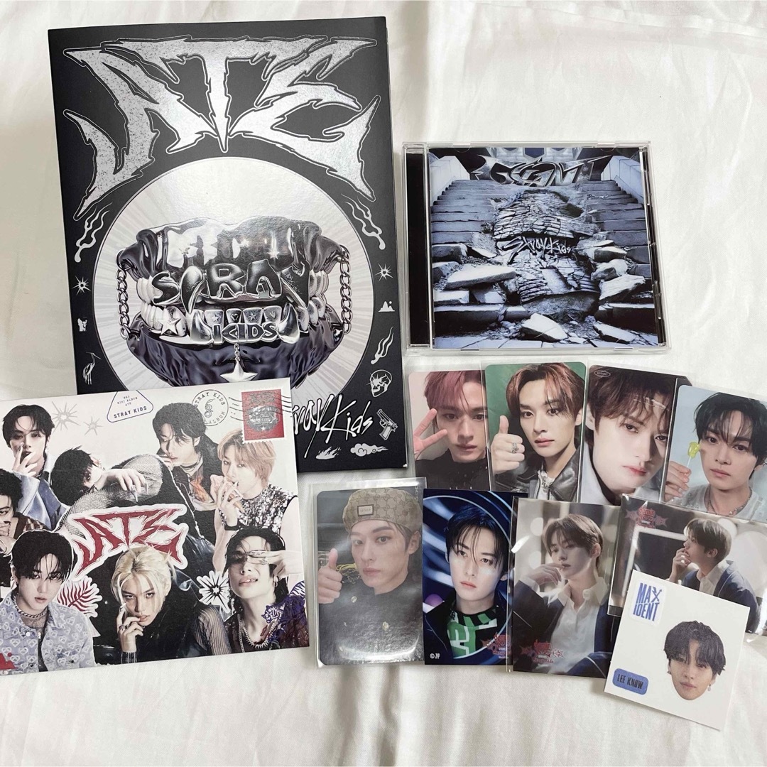 straykids リノ アルバム トレカ cd セット エンタメ/ホビーのCD(K-POP/アジア)の商品写真