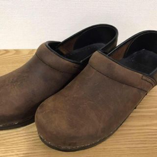 ビルケンシュトック(BIRKENSTOCK)の4/22まで取り置き中 dansko ダンスコ 39 箱無し プロフェッショナル(ローファー/革靴)