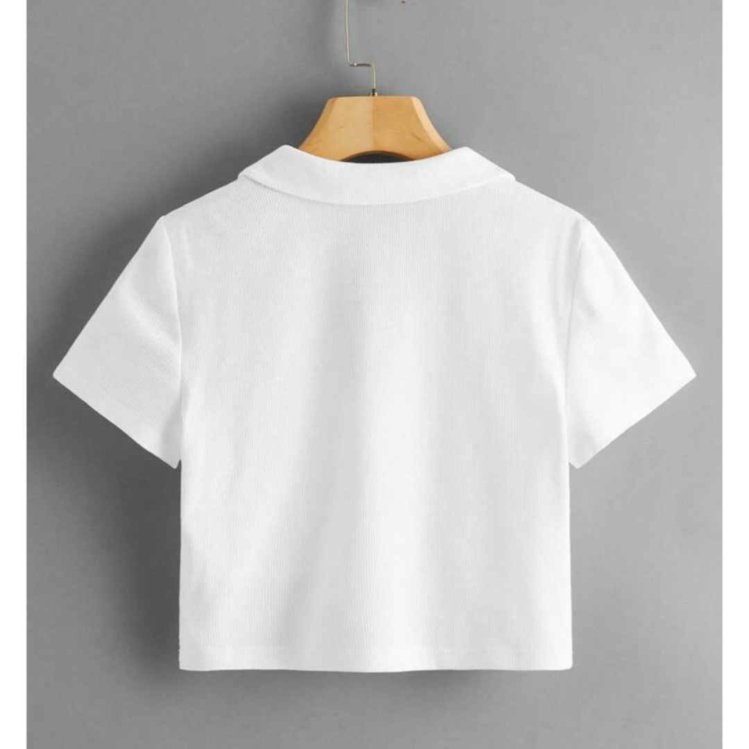 SHEIN(シーイン)のSHEIN 半袖クロップドトップス Vネック ホワイト S レディースのトップス(Tシャツ(半袖/袖なし))の商品写真