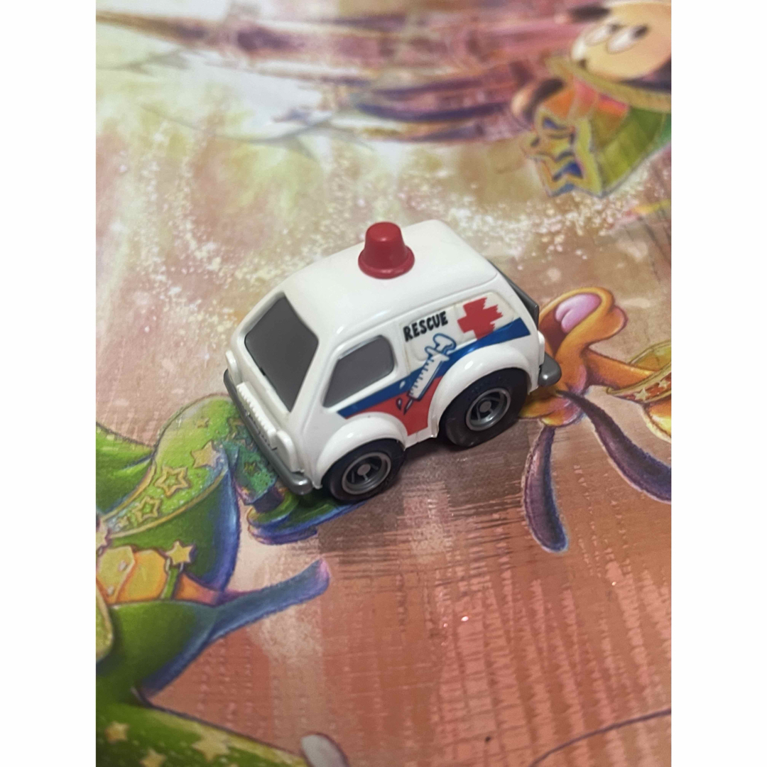 当時物 タカラ 豆ダッシュ 救急車 TAKARA JAPAN チョロQ ミニカー Takara Tomy - 当時 豆ダッシュ 救急車 チョロQ TAKARA JAPAN の