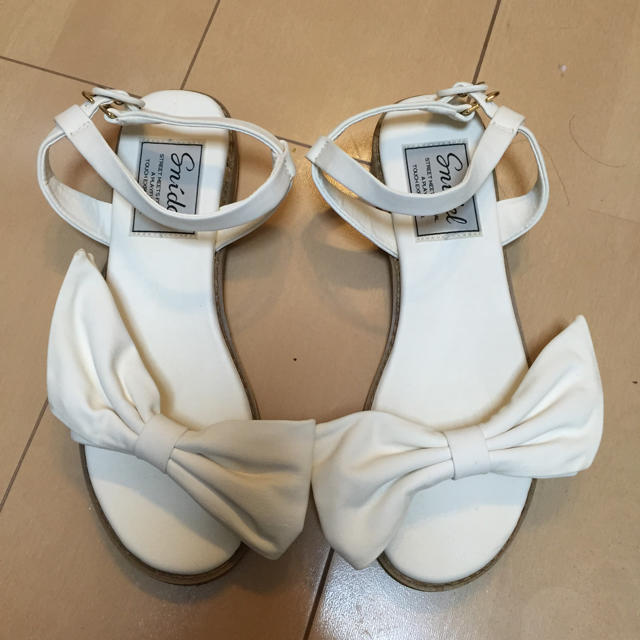 SNIDEL(スナイデル)のスナイデル リボンサンダル レディースの靴/シューズ(サンダル)の商品写真