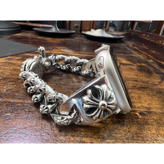 Apple Watch　最大サイズウォッチベルト18cm少し越え　JDHDH02(金属ベルト)