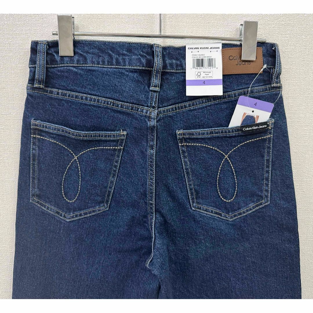 Calvin Klein(カルバンクライン)の新品 US-4 ★ カルバンクラインジーンズ ハイライズ ストレート ストレッチ レディースのパンツ(デニム/ジーンズ)の商品写真