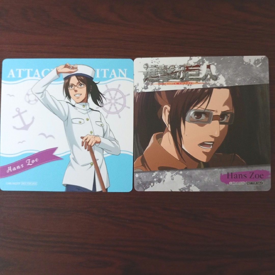 進撃の巨人 ハンジ まねきねこ コースター 2点セット エンタメ/ホビーのアニメグッズ(その他)の商品写真