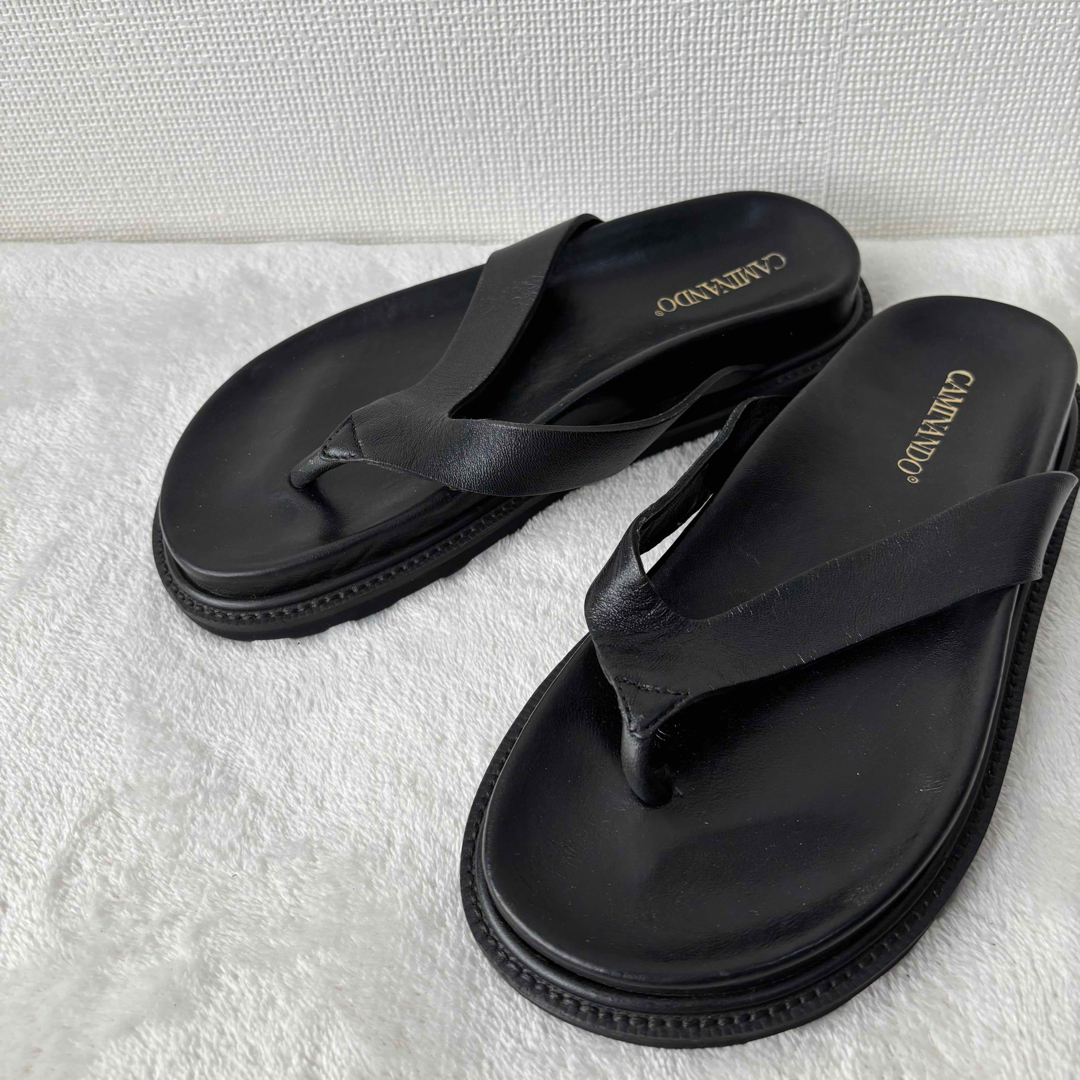 CAMINANDO - ✨極美品✨ caminando　カミナンド 　トング　サンダル　ブラック　25㎝