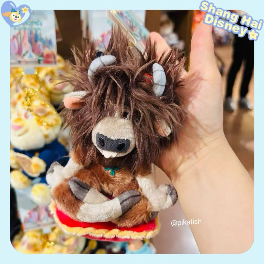 Disney(ディズニー)の【☆正規品】ヤックス ズートピア 可愛い ぬいぐるみキーチェーン 上海ディズニー エンタメ/ホビーのおもちゃ/ぬいぐるみ(キャラクターグッズ)の商品写真