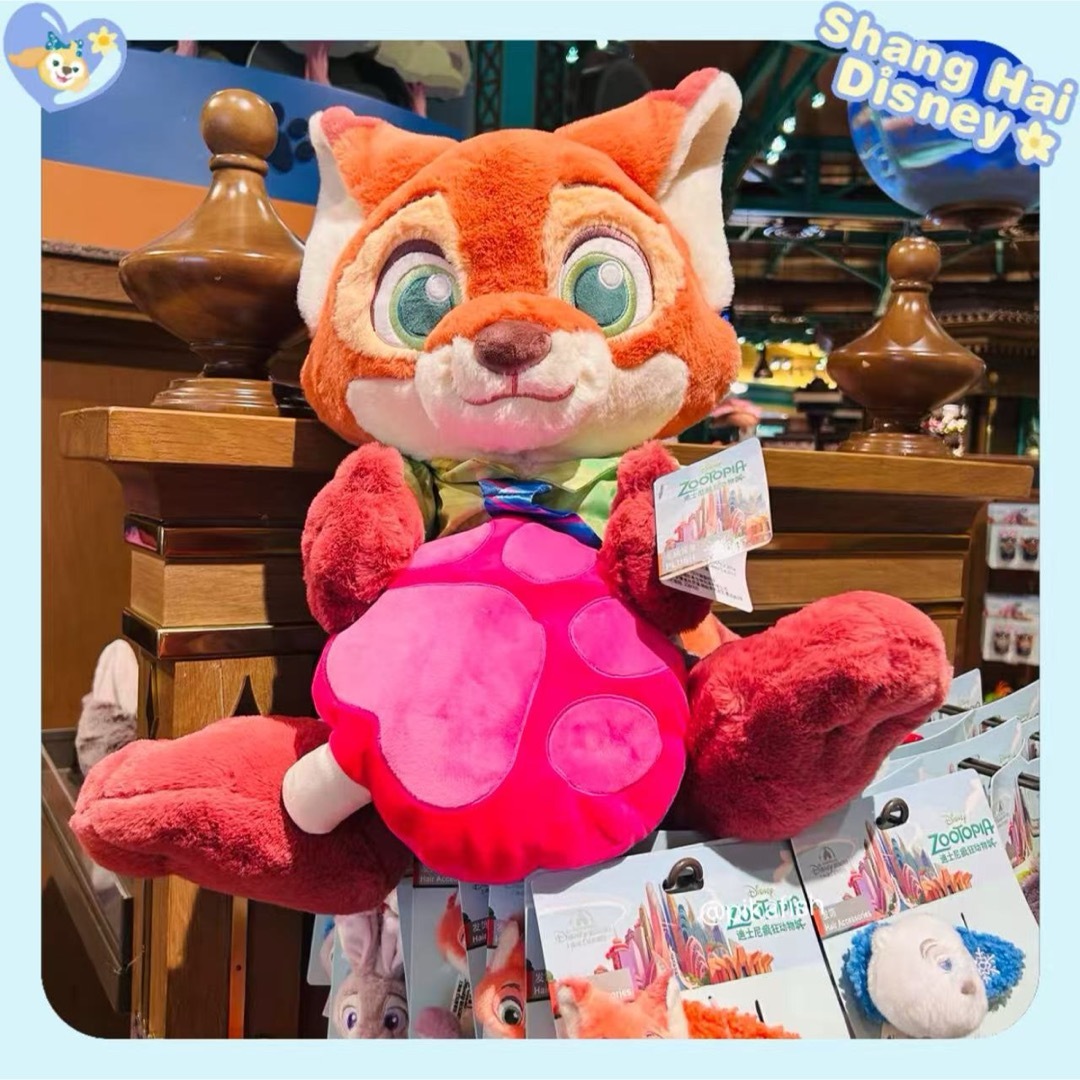 Disney(ディズニー)の【最新☆正規品】ニック ズートピア ぬいぐるみ 40cm 上海ディズニー エンタメ/ホビーのおもちゃ/ぬいぐるみ(ぬいぐるみ)の商品写真