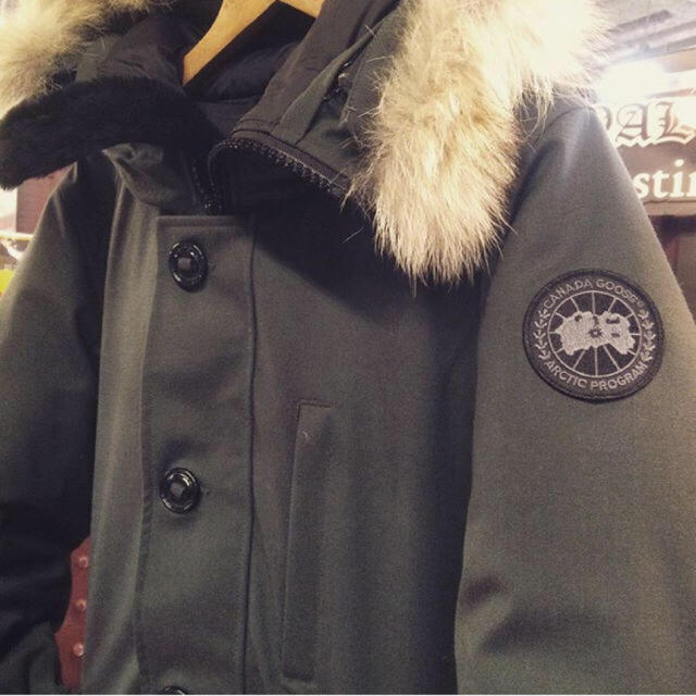 CANADA GOOSE(カナダグース)のカナダグース レディースのジャケット/アウター(ダウンジャケット)の商品写真