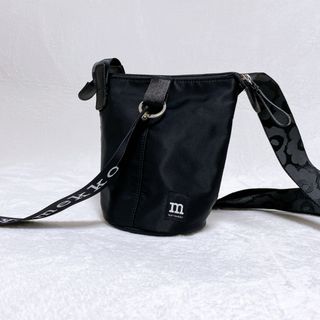 マリメッコ(marimekko)の美品　マリメッコ　バケツ型ショルダーバッグ　ウニッコ　ブラック　ショルダーポーチ(ショルダーバッグ)