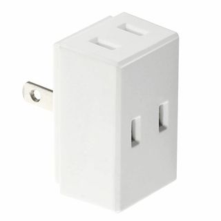 エレコム コンセントトリプルタップ 3個口 ホワイト T-TR01-2300WH(PC周辺機器)