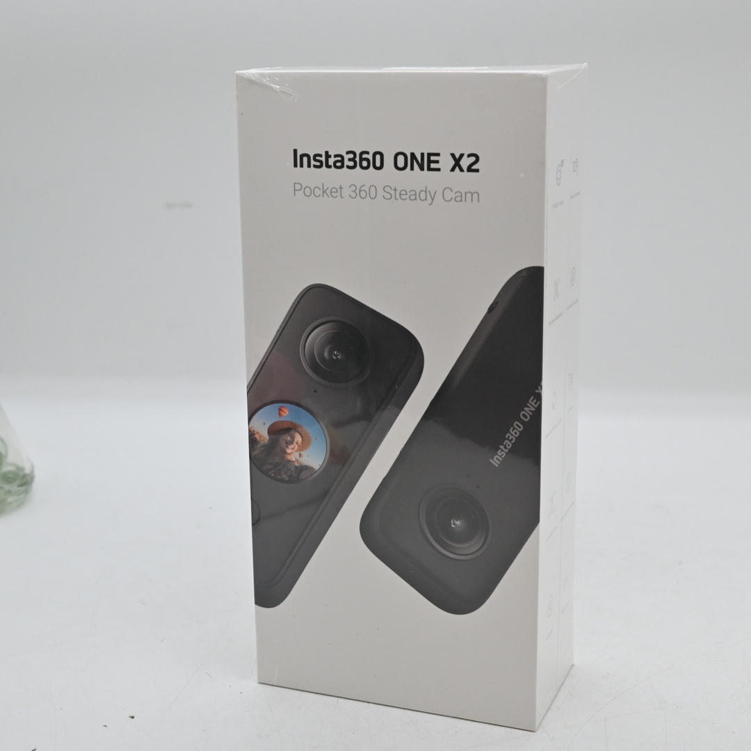 【新同品】INSTA 360 ONE X2 スマホ/家電/カメラのカメラ(その他)の商品写真