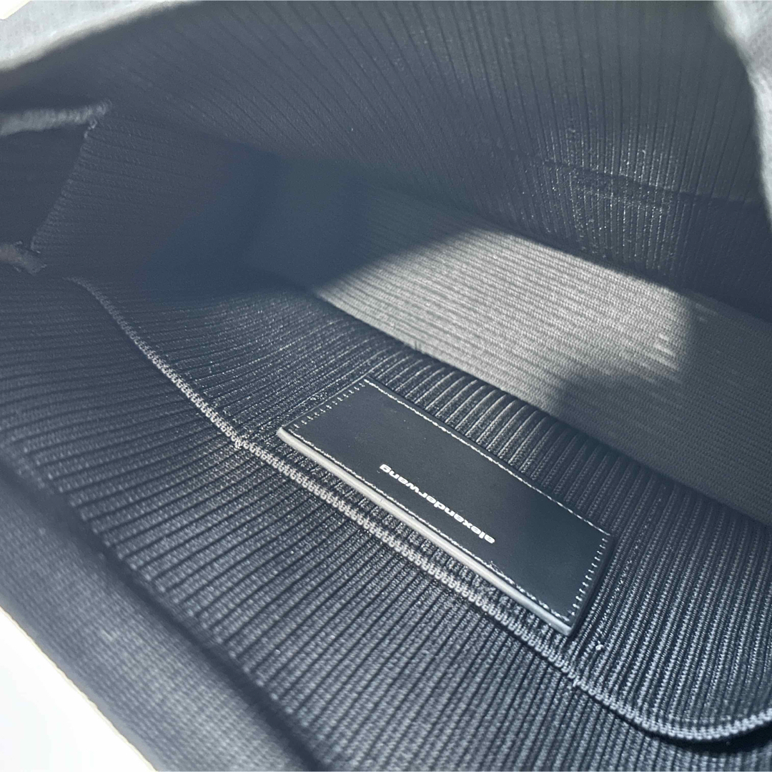 Alexander Wang(アレキサンダーワン)の■ alexander wang ryan リブニット スモールバッグ ■ レディースのバッグ(ハンドバッグ)の商品写真