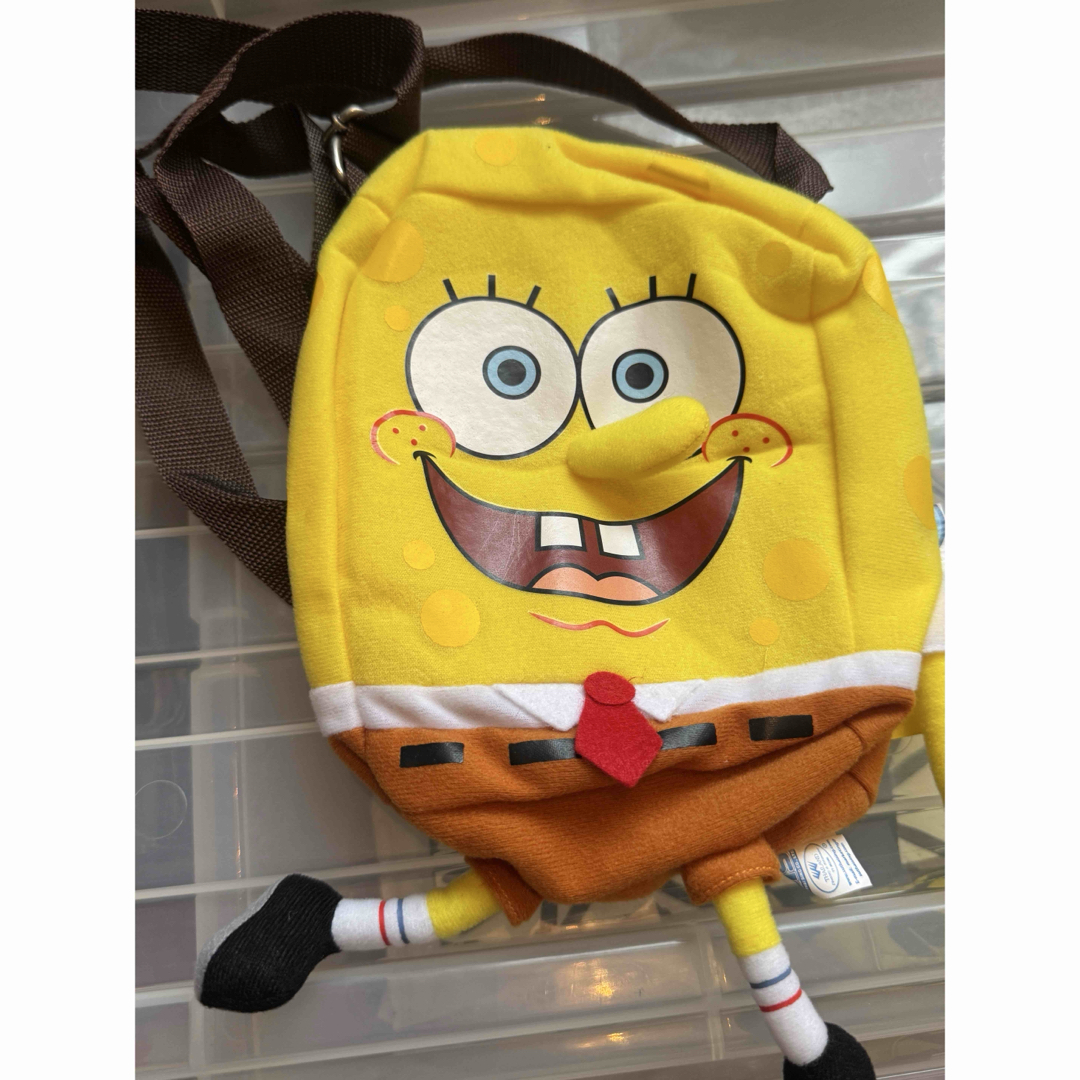 スポンジボブ ショルダーバッグ エンタメ/ホビーのおもちゃ/ぬいぐるみ(キャラクターグッズ)の商品写真