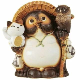 ふくろう・招き猫付狸 11号　（信楽焼き・陶器・たぬき・タヌキ・置物・B081-(置物)