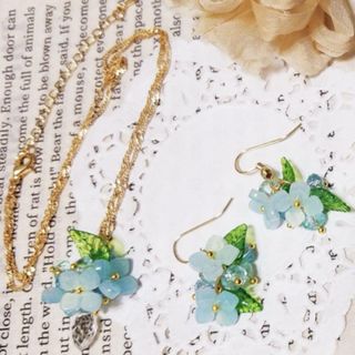 色が変化する紫陽花のネックレス、ピアス　セット(ピアス)