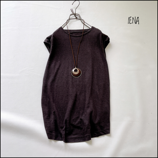 IENA - 【美品】IENA 夏のオシャレに必須！着心地◎な可愛いリネンカットソー
