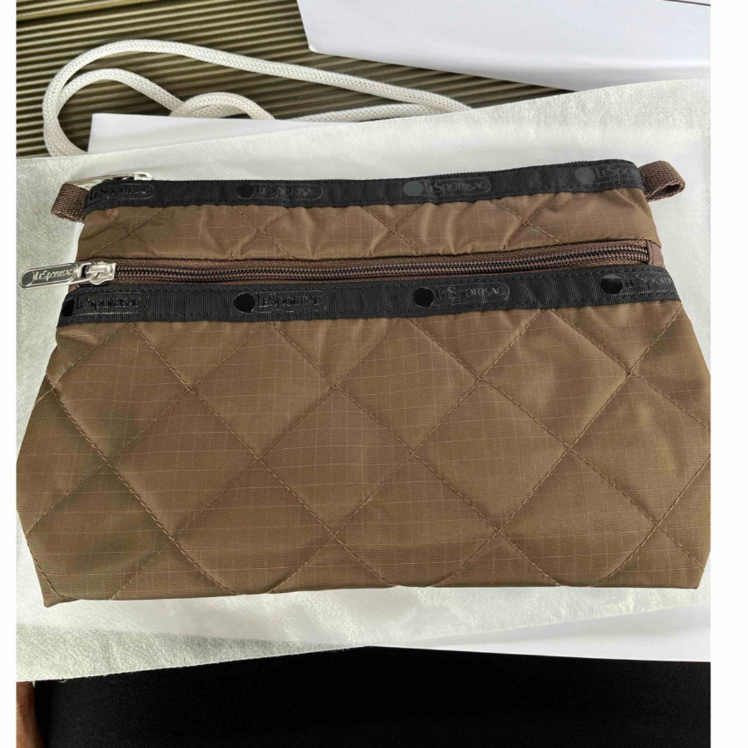 LeSportsac(レスポートサック)のレスポートサック 神崎恵さん コラボ ポーチ レディースのファッション小物(ポーチ)の商品写真