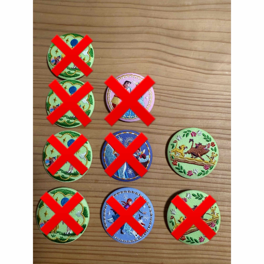 BANDAI(バンダイ)のDisney Characters 刺缶バッジビスケット エンタメ/ホビーのおもちゃ/ぬいぐるみ(その他)の商品写真